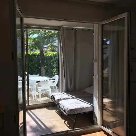 Charmant Studio A 2 Minutes Des Plages De Le Cote D'azur *